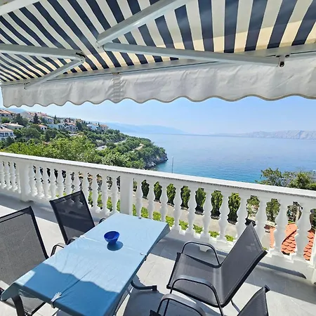 Mit Meerblick- 150 M Vom Entfernt By Interhome Apartment Novi Vinodolski
